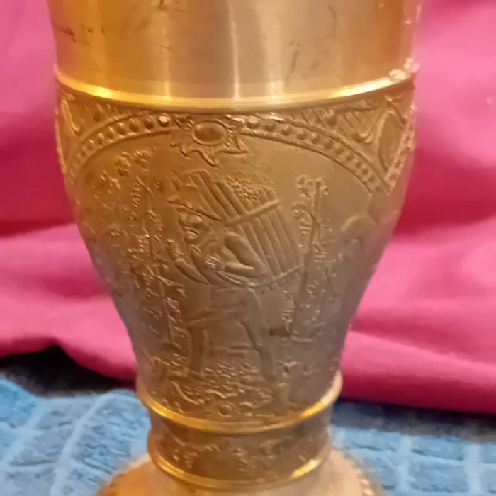 Чаши, Халби от калай