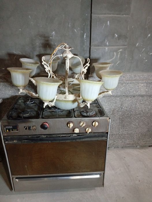 Люстра дона си 100.000 сум