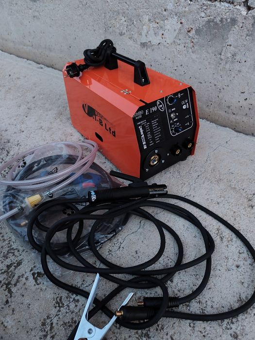 Телоподаващо-Телоподаващ заваръчен апарат 190А