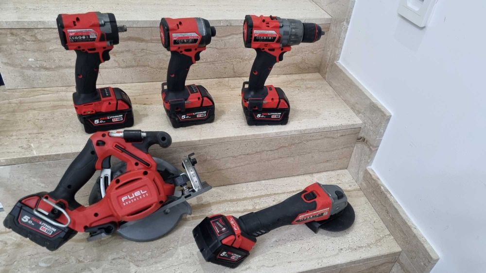 Scule Milwaukee M18