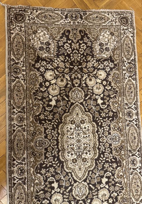 Пътека с размери 2.40м  на 0.70м