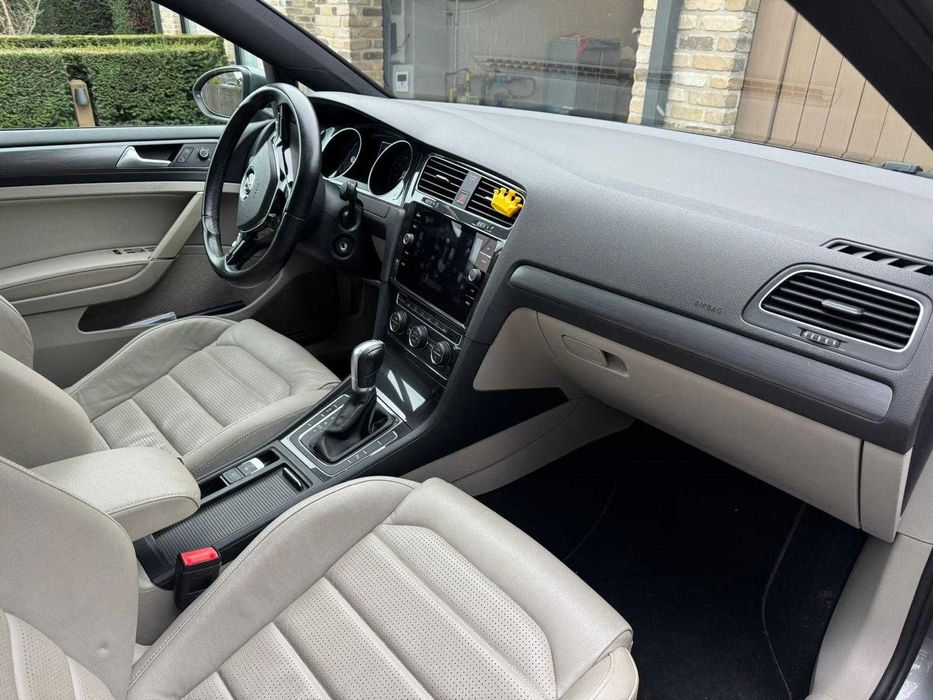 De vanzare golf 2018 foarte bine intretinut primul proprietar