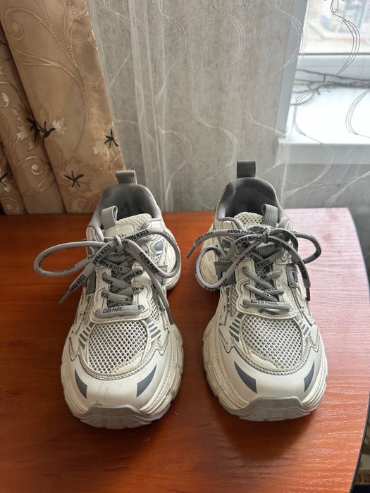 Продаются крассовки