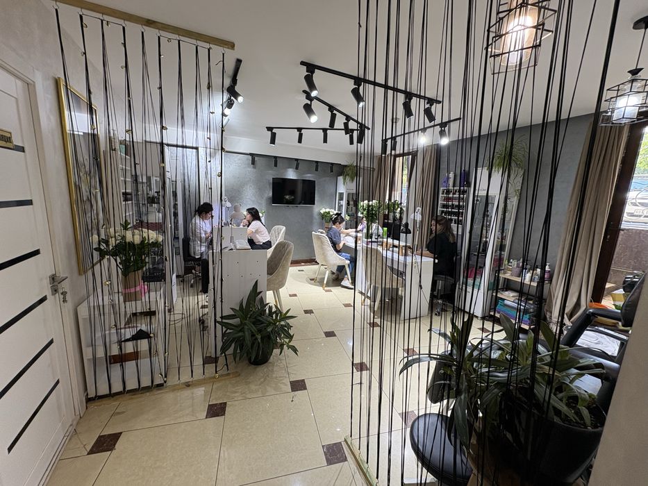 Сдается место в аренду женскому стилисту