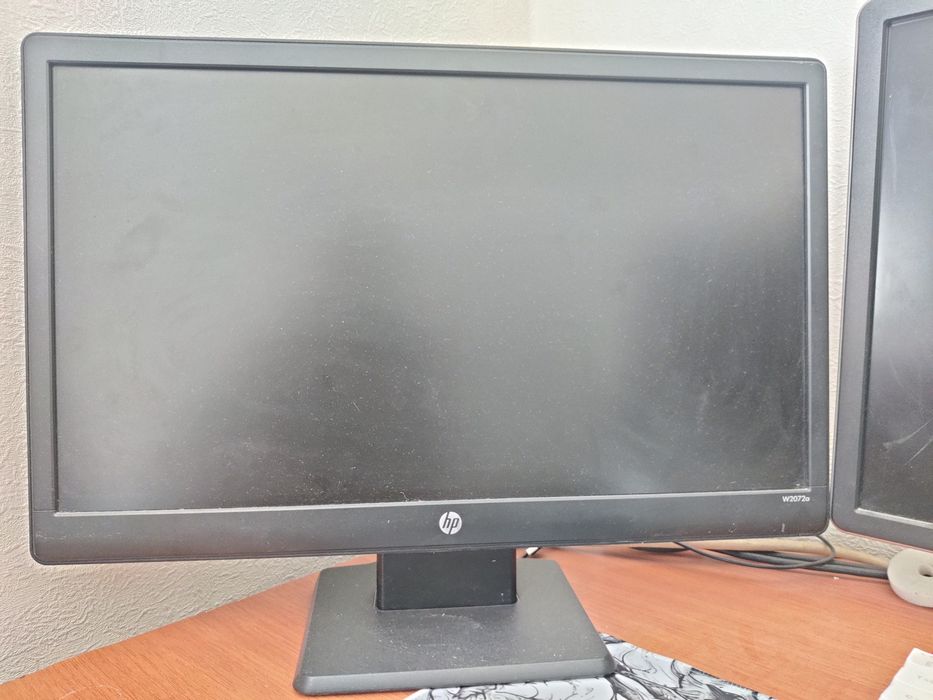 Продам монитор hp w2072a
