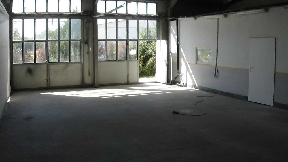 Дава се под наем Склад в Варна, Планова промишлена зона - 150 кв.м за 688.5 € - Снимка #2