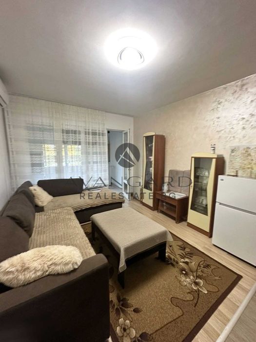 Продава се Двустаен апартамент в Пловдив, Тракия - 50 кв.м за 2448 €/кв.м - Снимка #1