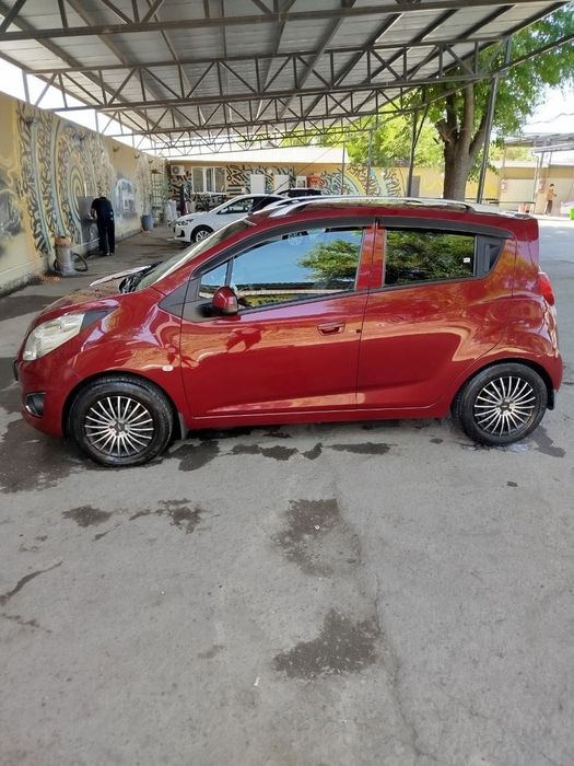 Обмен с доплатой Спарк автомат 2019г. в отличном состоянии.