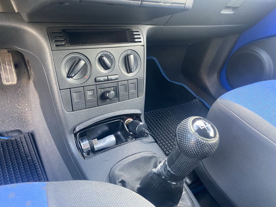VOLKSWAGEN Lupo 2002 — imagine 3