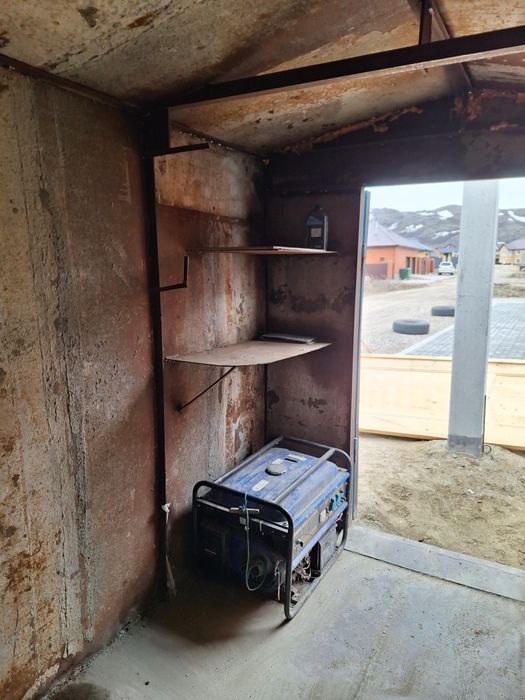 Продам вагончик металлический