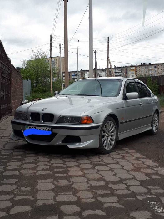 Продается БМВ е39