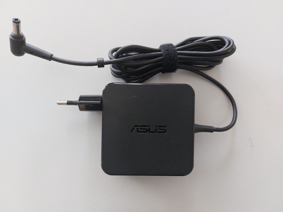 ASUS Chromebox CN60 - мини компютър