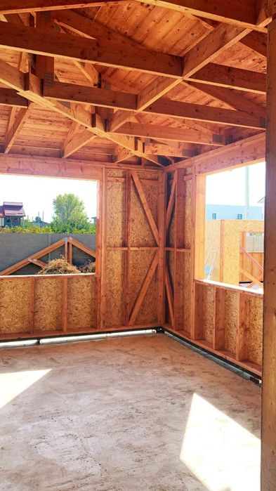 Vand Case si Cabane din lemn