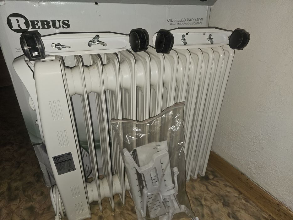 Продам Масляный обогреватель