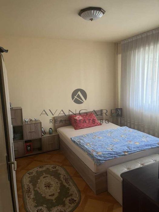 Продава се Двустаен апартамент в Пловдив, Кючук Париж - 64 кв.м за 1033 €/кв.м - Снимка #2