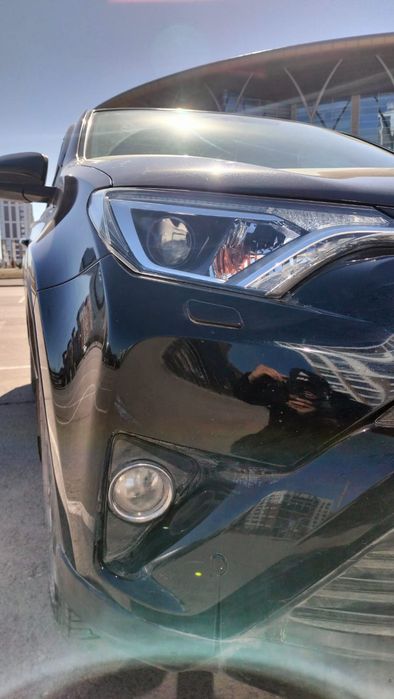 Срочно продам Toyota RAV4