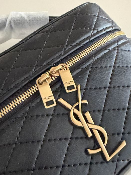 ysl gaby чанта черна