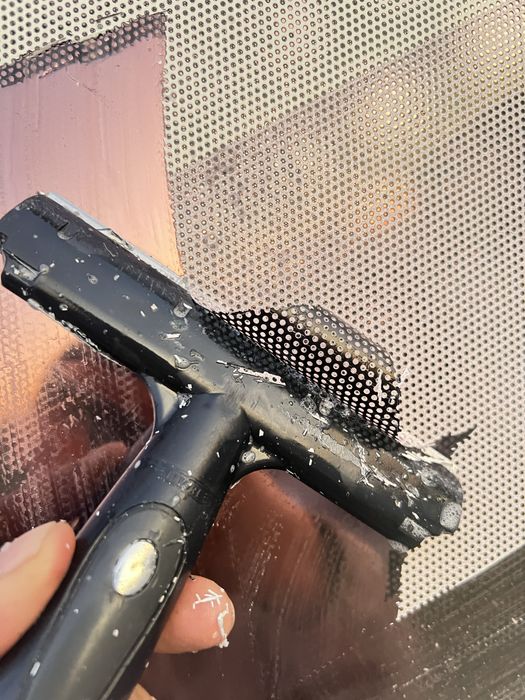 Демонтаж пленок (Plenkani ko'chirish)