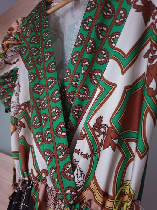 Salopeta satin evazata+compleu!