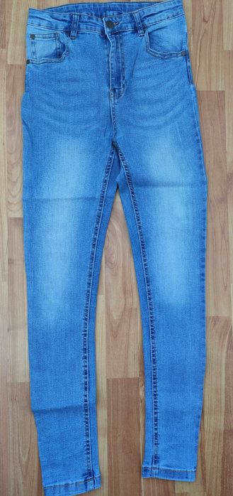 Blugi fete (12 - 18 ani/mărime XS-S)