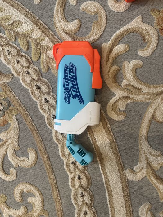 Водный пистолет nerf