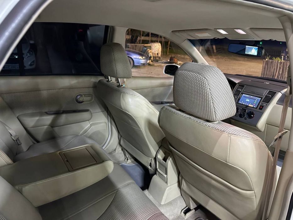 Nissan tiida srochna