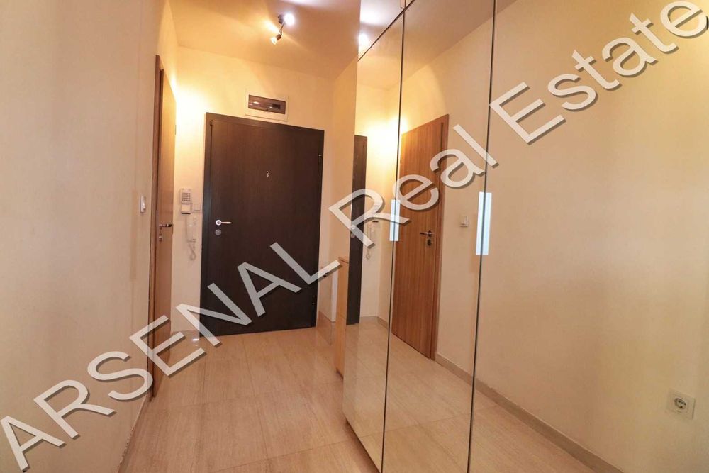 Дава се под наем Двустаен апартамент в София, Лозенец - 70 кв.м за 548.25 € - Снимка #1