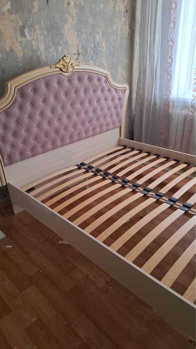 Продам кровать двухспальную