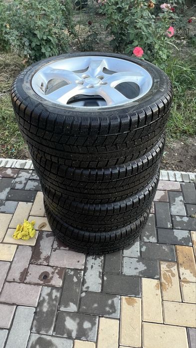 Продам Диски с резиной 215/50/17
