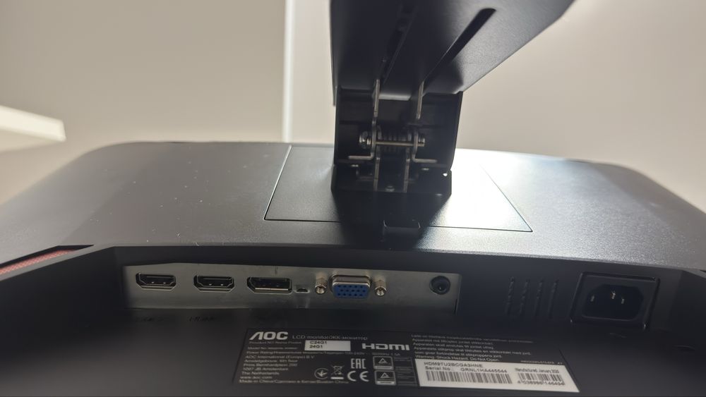 Monitor gaming 24" curbat AOC C24G1 144hz