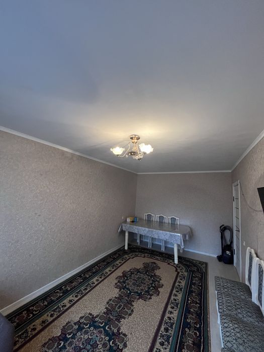 Продам стол Барон