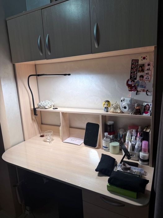 Стол письменный, для учебы