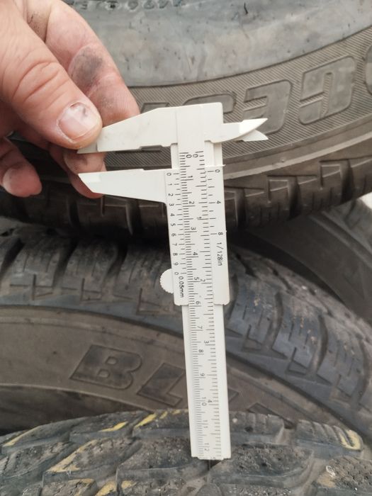 225.75.16.зимни гуми