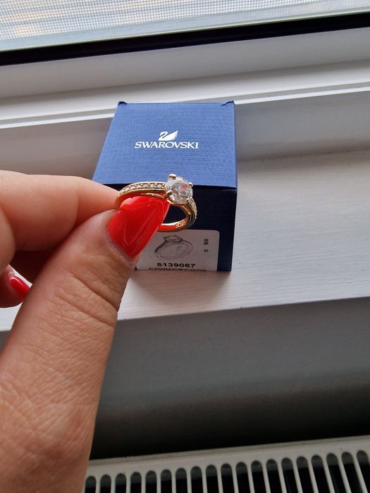 Inel Attract Round Swarovski Clasic