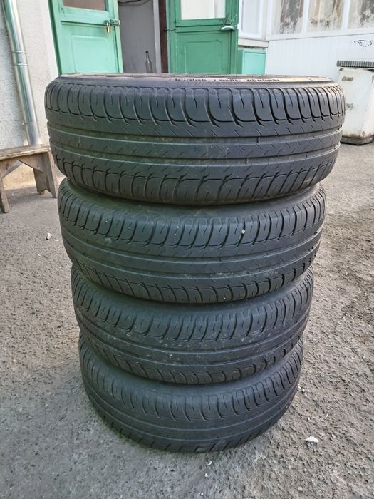 Anvelope vara 195/65/15 cu jante tabla