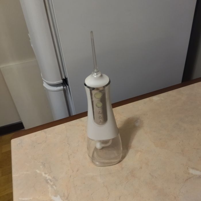 Ирригатор для полости рта