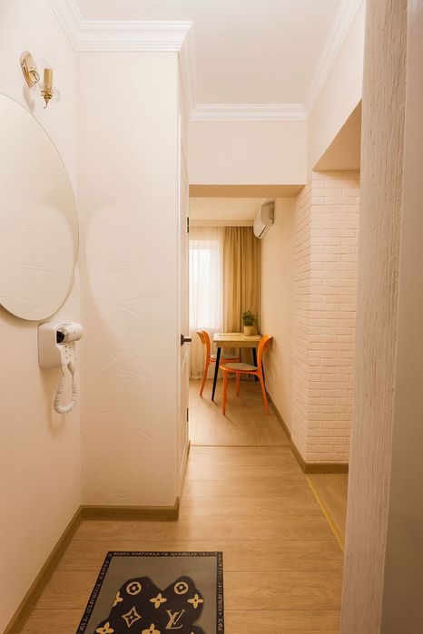 1 ком , вид с окна на Арбат