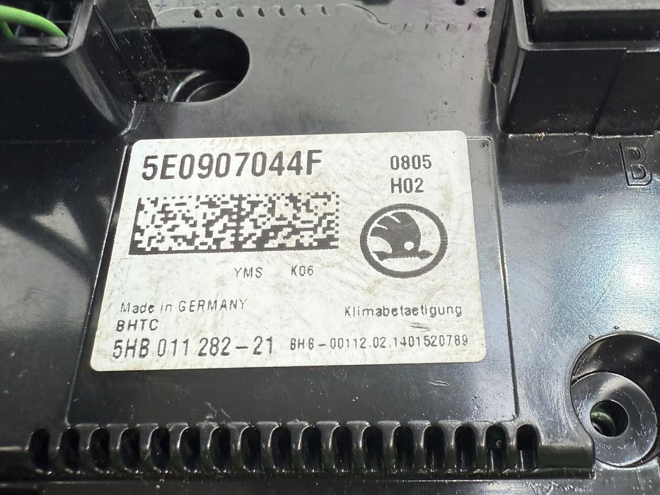 PANOU COMANDA CLIMA SKODA OCTAVIA 3 1.6 DIESEL 2015 COD OEM 5E0907044F 2013-2016