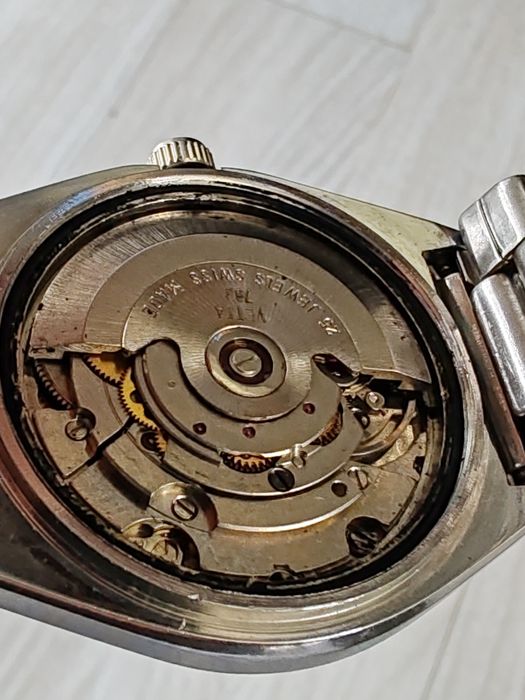Ceas VETTA Dry Automatic Calendar 35 mm - Funcționează excelent!