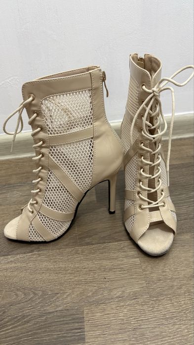 Туфли для танцев High heels