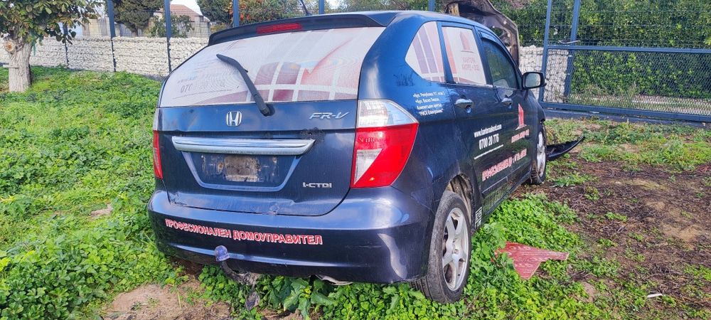 Хонда ФРВ Honda FR-V на части
