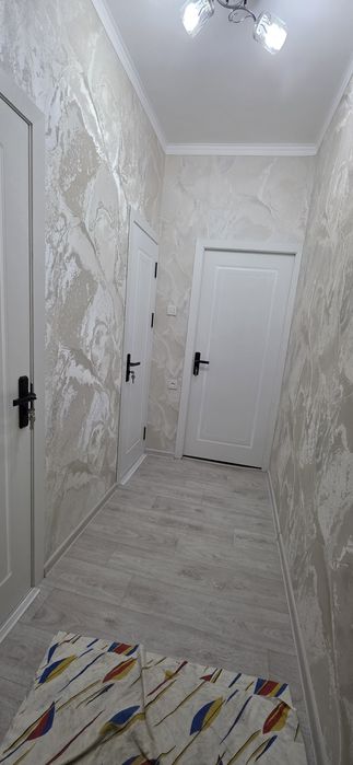 Продам 2-комнотная квартиру на кадишева конечка