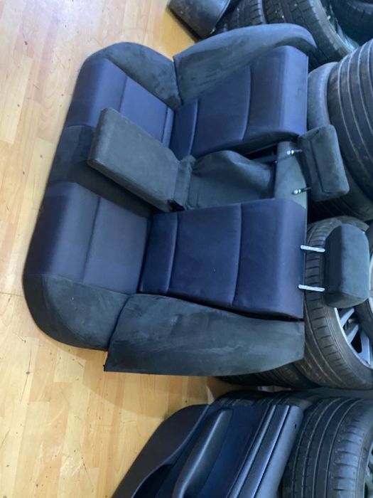 На бмв е46 салон (сидения, дверные карты)