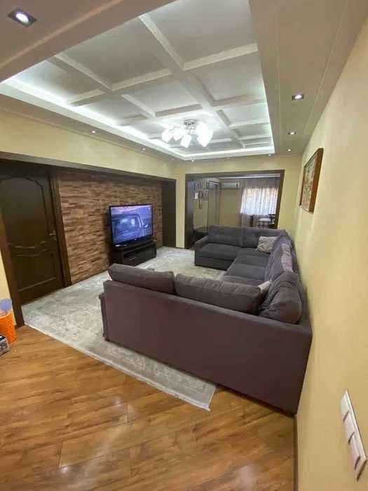 5-комн. 120 м², Ц1, сквер Амира Темура, Тата, центр`