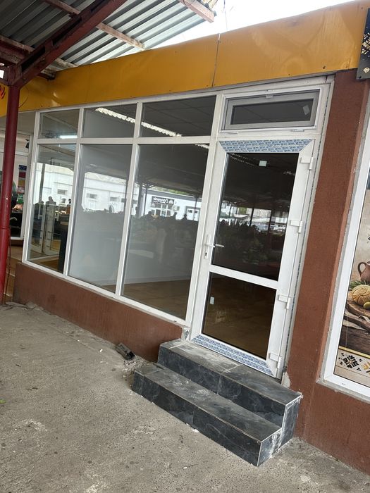 Inchiriez spatiu comercial piața obor