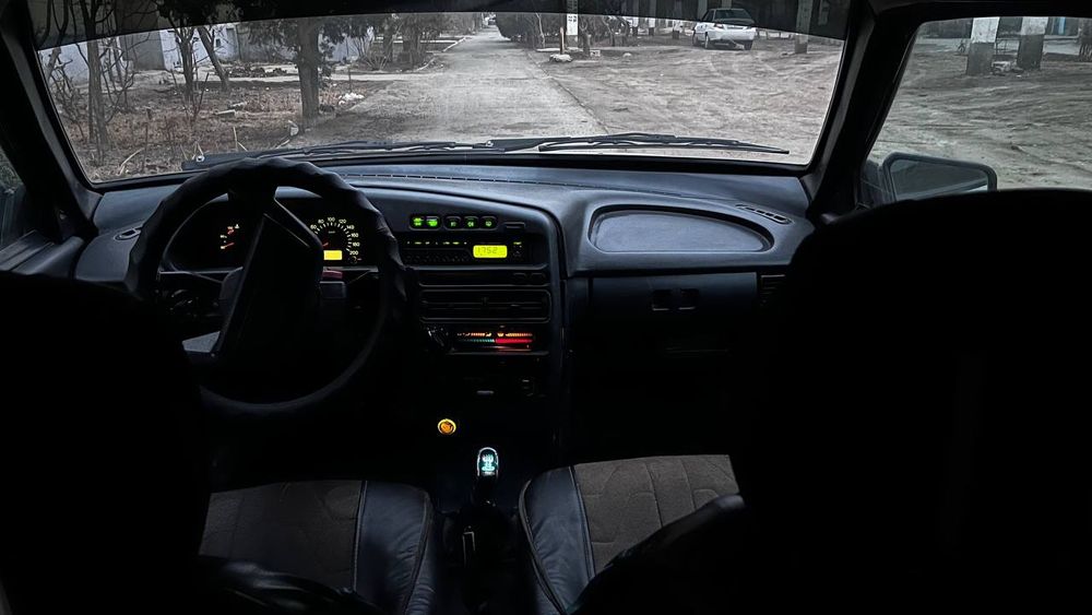 Лада 2114 сотилади