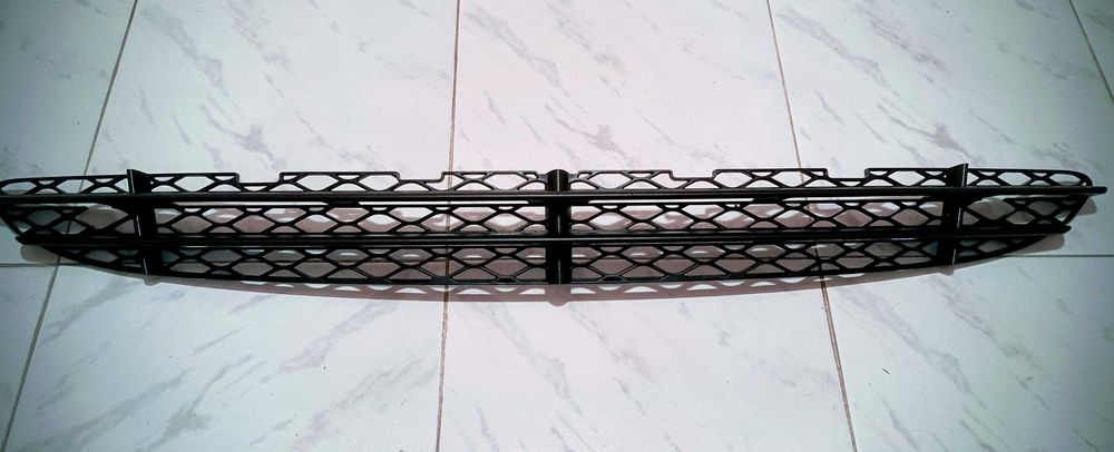 Мерцедес Бенц решетка за броня S class 2005