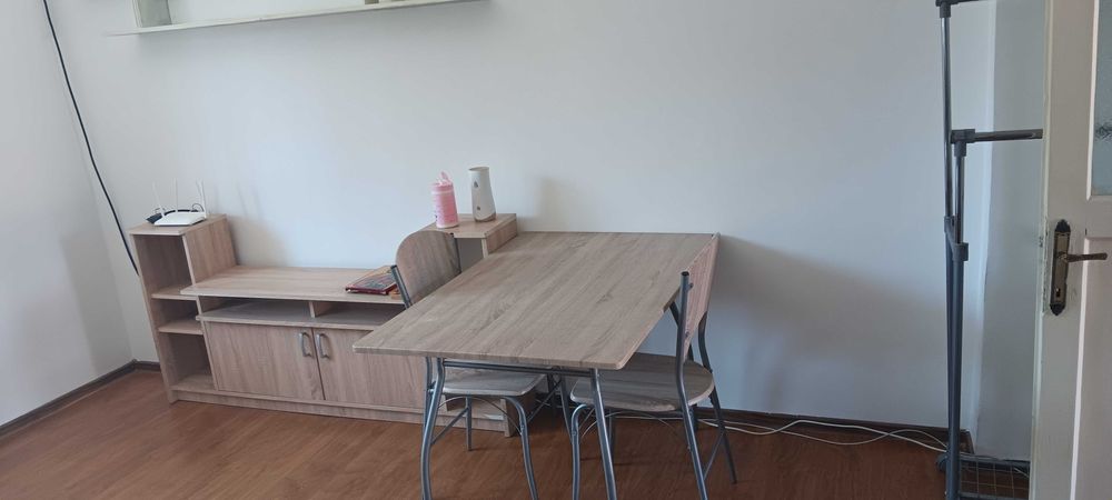 PROPRIETAR inchiriez garsoniera 24mp, zona Campia Libertatii, Parc Al. I. Cuza