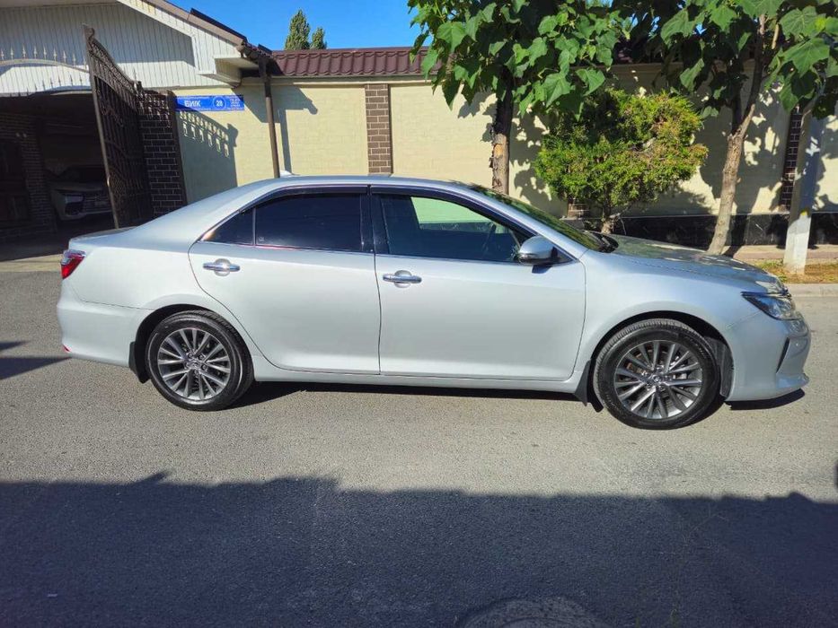 Продаю автомобиль Toyota Camry, Двигателем 3.5