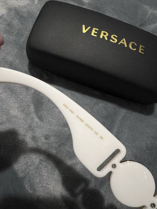 Бели очила Versace